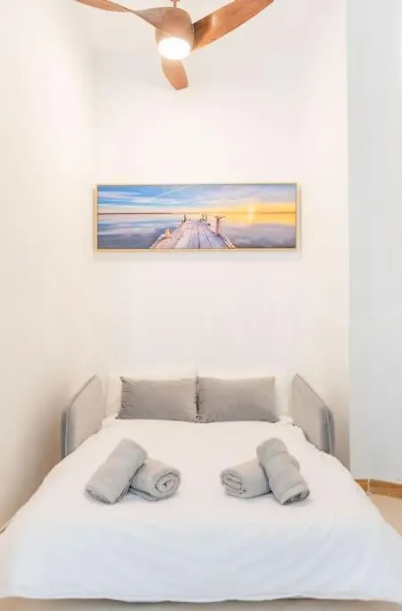 Penthouse With Private Rooftop - Center By Rems Malaga Apartment